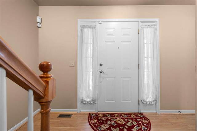 Builiding view two for 9639 Hampton, Belleville, MI. 48111