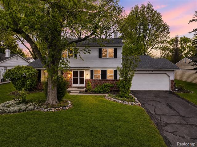 front view for 22718 Chestnut Tree Way, Novi, Mi. 48375