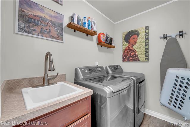 Builiding view eighteen for 7300 Canterbury, Romulus, MI. 48174