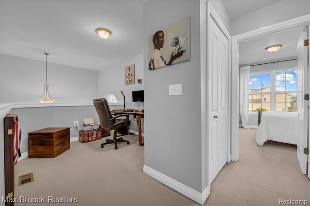 Builiding view fourteen for 7300 Canterbury, Romulus, MI. 48174