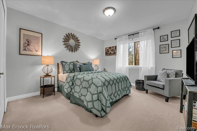 Builiding view twenty one for 7300 Canterbury, Romulus, MI. 48174