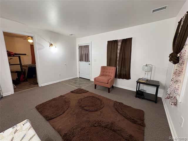 Builiding view six for 7315 Hollywood, Romulus, MI. 48174