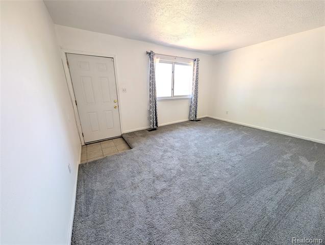 Builiding view three for 6762 Niagara, Romulus, MI. 48174