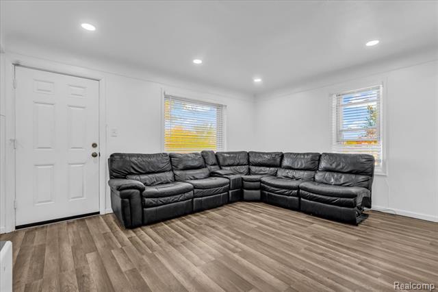 Builiding view two for 6837 Middlebelt, Romulus, MI. 48174