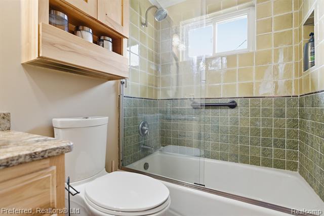 Builiding view thirteen for 9358 Karen, Romulus, MI. 48174