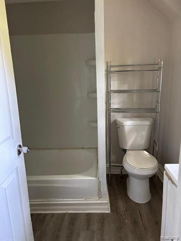 Builiding view four for 5939 Mayfair, Taylor, MI. 48180