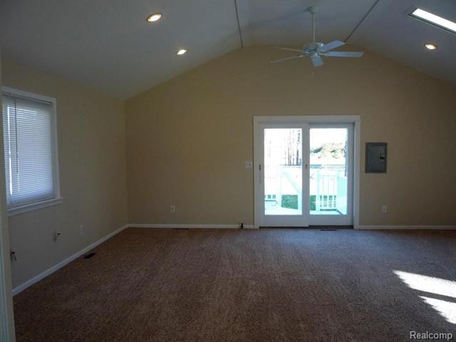 Builiding view eleven for 6155 Cordell, Romulus, MI. 48174