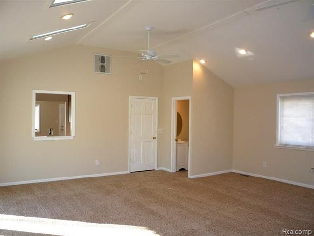 Builiding view nine for 6155 Cordell, Romulus, MI. 48174