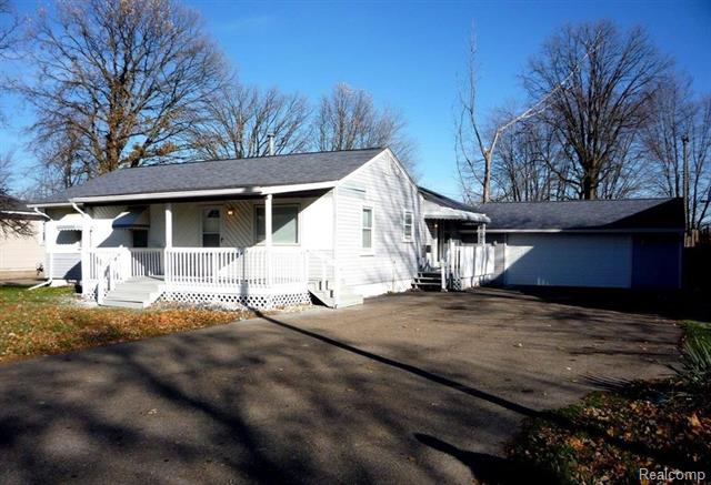 front view for 6155 Cordell, Romulus, Mi. 48174