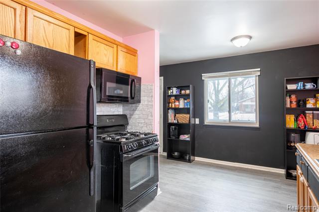 Builiding view eighteen for 6144 Princess, Taylor, MI. 48180