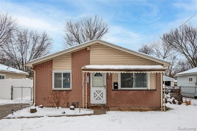 Builiding view nineteen for 6144 Princess, Taylor, MI. 48180