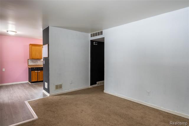 Builiding view seven for 6144 Princess, Taylor, MI. 48180