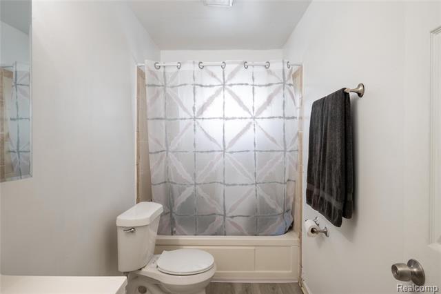 Builiding view seventeen for 6144 Princess, Taylor, MI. 48180