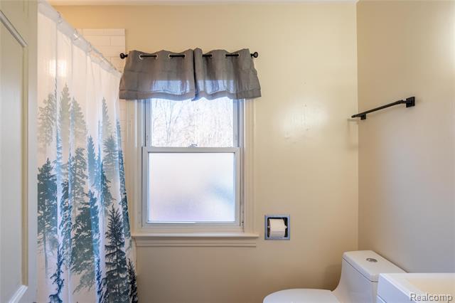 Builiding view twenty four for 38172 Van Born, Wayne, MI. 48184