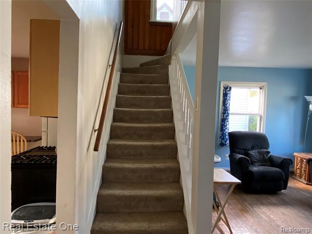 Builiding view six for 34321 John, Wayne, MI. 48184