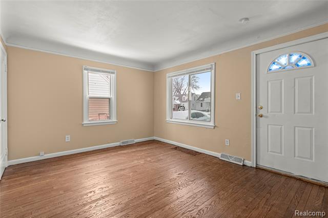 Builiding view three for 25885 Currier, Dearborn Heights, MI. 48125