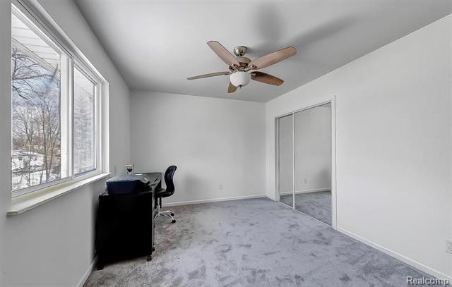 Builiding view eleven for 5642 Weddel, Dearborn Heights, MI. 48125