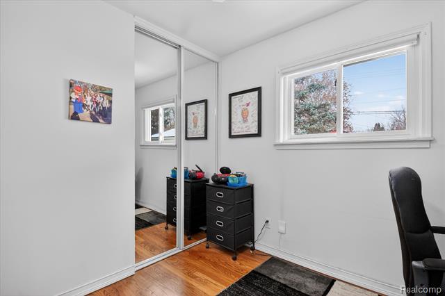 Builiding view eleven for 22856 S Brookside, Dearborn Heights, MI. 48125