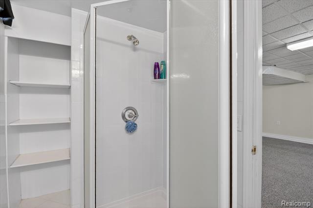 Builiding view twenty eight for 22856 S Brookside, Dearborn Heights, MI. 48125