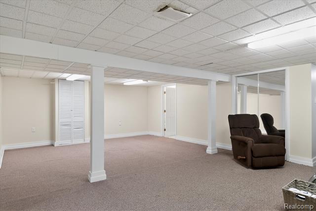 Builiding view twenty four for 22856 S Brookside, Dearborn Heights, MI. 48125