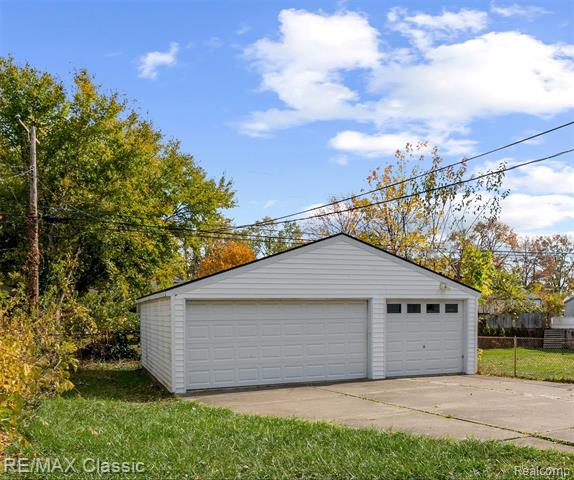 Builiding view twenty six for 4827 Winifred, Wayne, MI. 48184