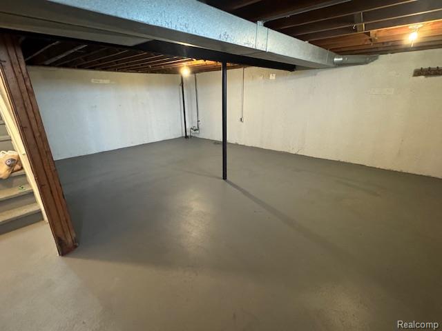 Builiding view fourteen for 29006 Eton, Westland, MI. 48186