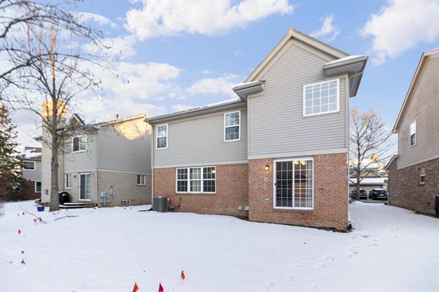 Builiding view thirty two for 4186 Coronet, Canton, MI. 48188