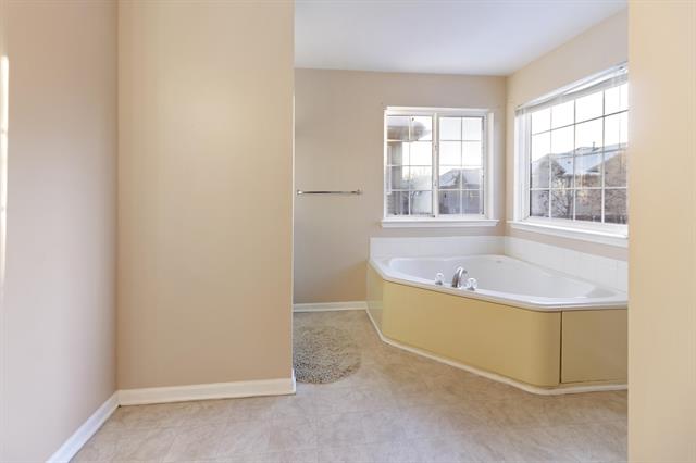 Builiding view twenty one for 4186 Coronet, Canton, MI. 48188