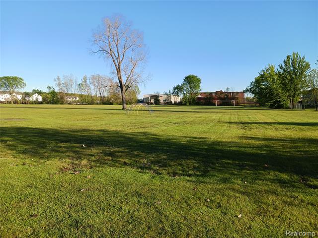 Builiding view thirty six for 5157 Niagara, Wayne, MI. 48184