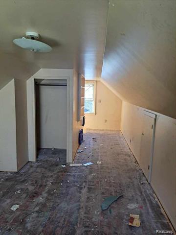 Builiding view nine for 5109 Hubbard, Wayne, MI. 48184