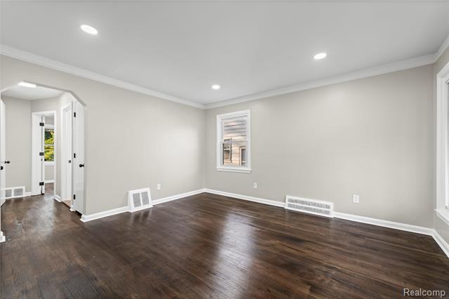 Builiding view four for 4484 Howe, Wayne, MI. 48184