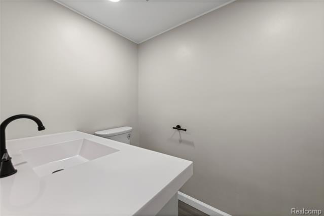 Builiding view twenty for 4484 Howe, Wayne, MI. 48184