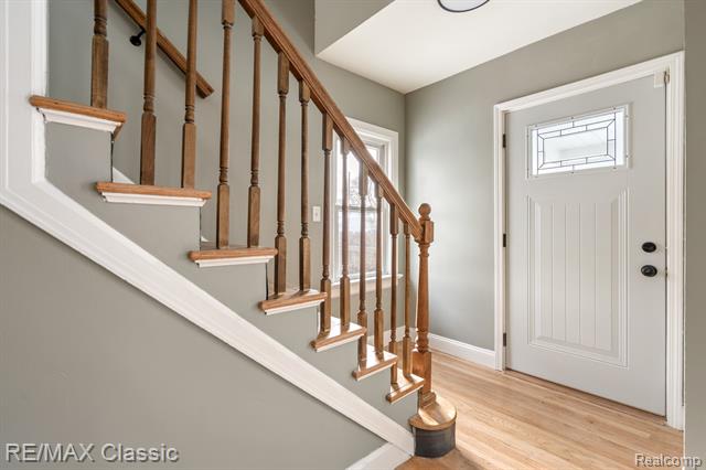 Builiding view twelve for 4433 Elizabeth, Wayne, MI. 48184