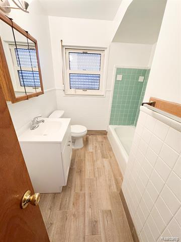 Builiding view twelve for 4227 Eastlawn, Wayne, MI. 48184