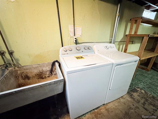 Builiding view twenty one for 4227 Eastlawn, Wayne, MI. 48184