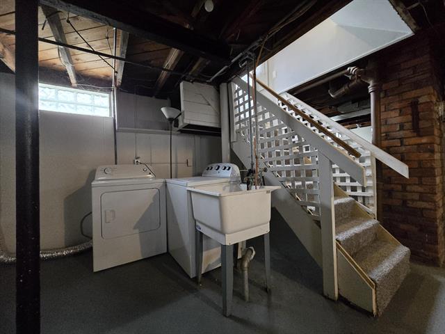 Builiding view eighteen for 4506 Syracuse, Dearborn Heights, MI. 48125