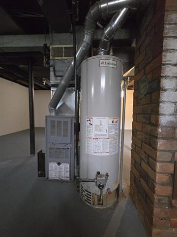 Builiding view twenty three for 4506 Syracuse, Dearborn Heights, MI. 48125