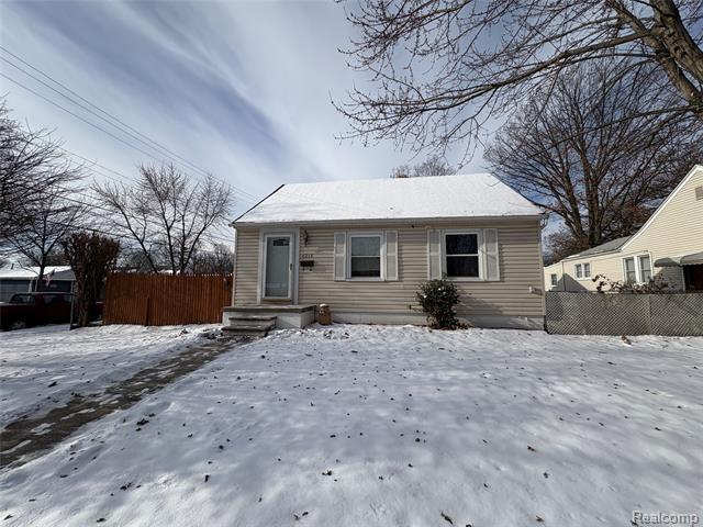 front view for 4216 Syracuse, Dearborn Heights, Mi. 48125