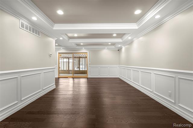 Builiding view five for 41925 South, Canton, MI. 48188