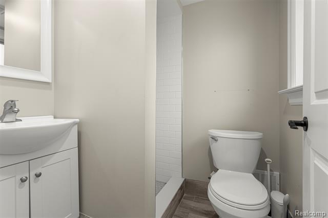 Builiding view twenty seven for 41925 South, Canton, MI. 48188