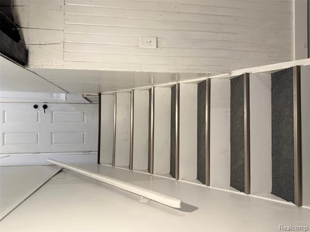 Builiding view eleven for 3800 West Point, Dearborn, MI. 48124