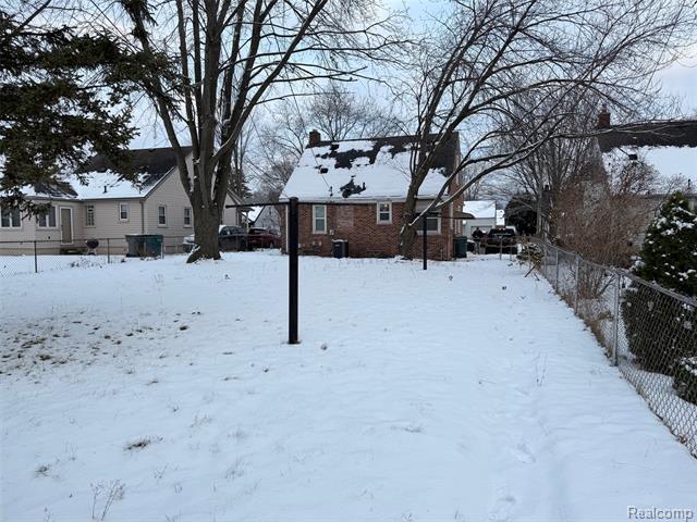 Builiding view four for 3800 West Point, Dearborn, MI. 48124