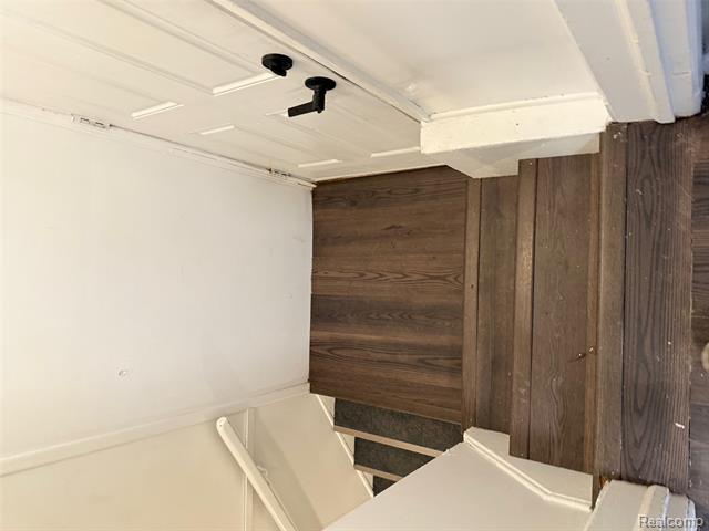 Builiding view six for 3800 West Point, Dearborn, MI. 48124