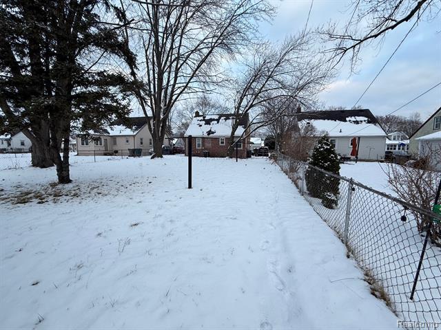 Builiding view three for 3800 West Point, Dearborn, MI. 48124