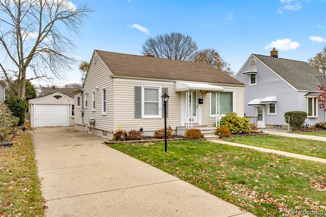 Builiding view one for 24716 Ross, Dearborn, MI. 48124