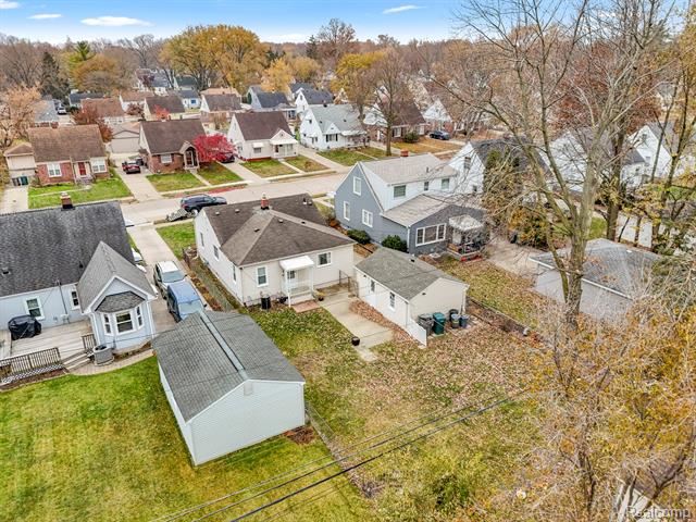 Builiding view three for 24716 Ross, Dearborn, MI. 48124