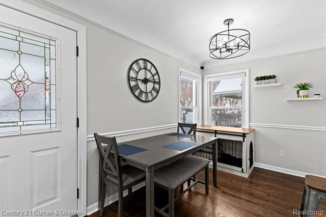 Builiding view eight for 3304 Chestnut, Dearborn, MI. 48124