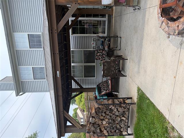 Builiding view five for 38798 Covington, Wayne, MI. 48184