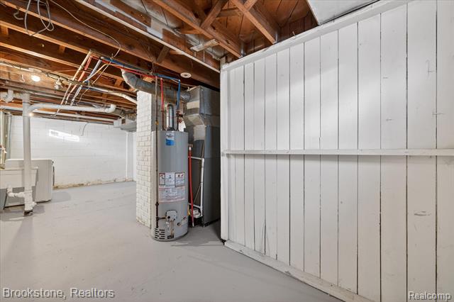 Builiding view thirty three for 3530 Roosevelt, Dearborn, MI. 48124