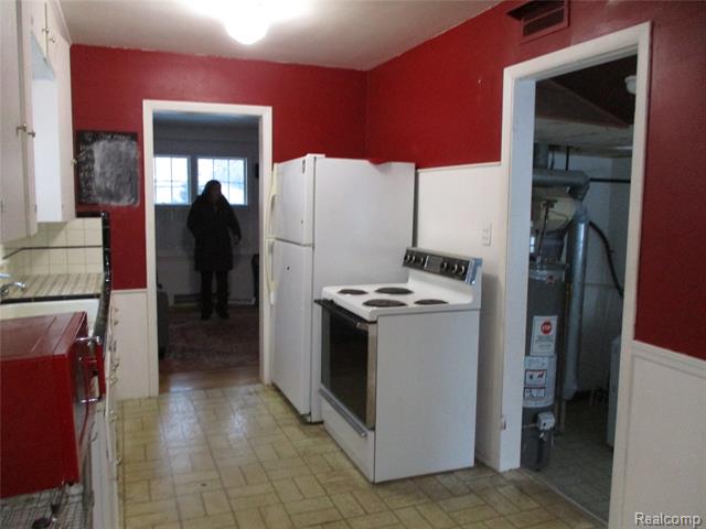 Builiding view five for 24411 Union, Dearborn, MI. 48124